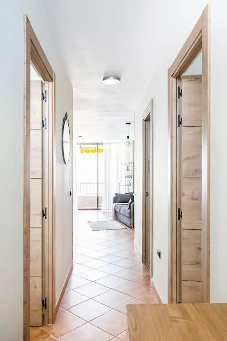 Cosy Apartment In Los Cristianos 5Min To The Ocean
