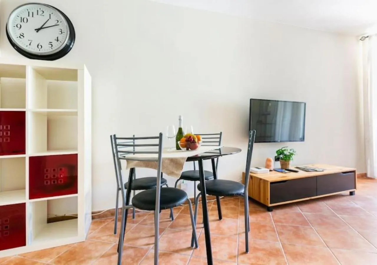 Cosy Apartment In Los Cristianos 5Min To The Ocean 0*, Los Cristianos (Tenerife) Spain