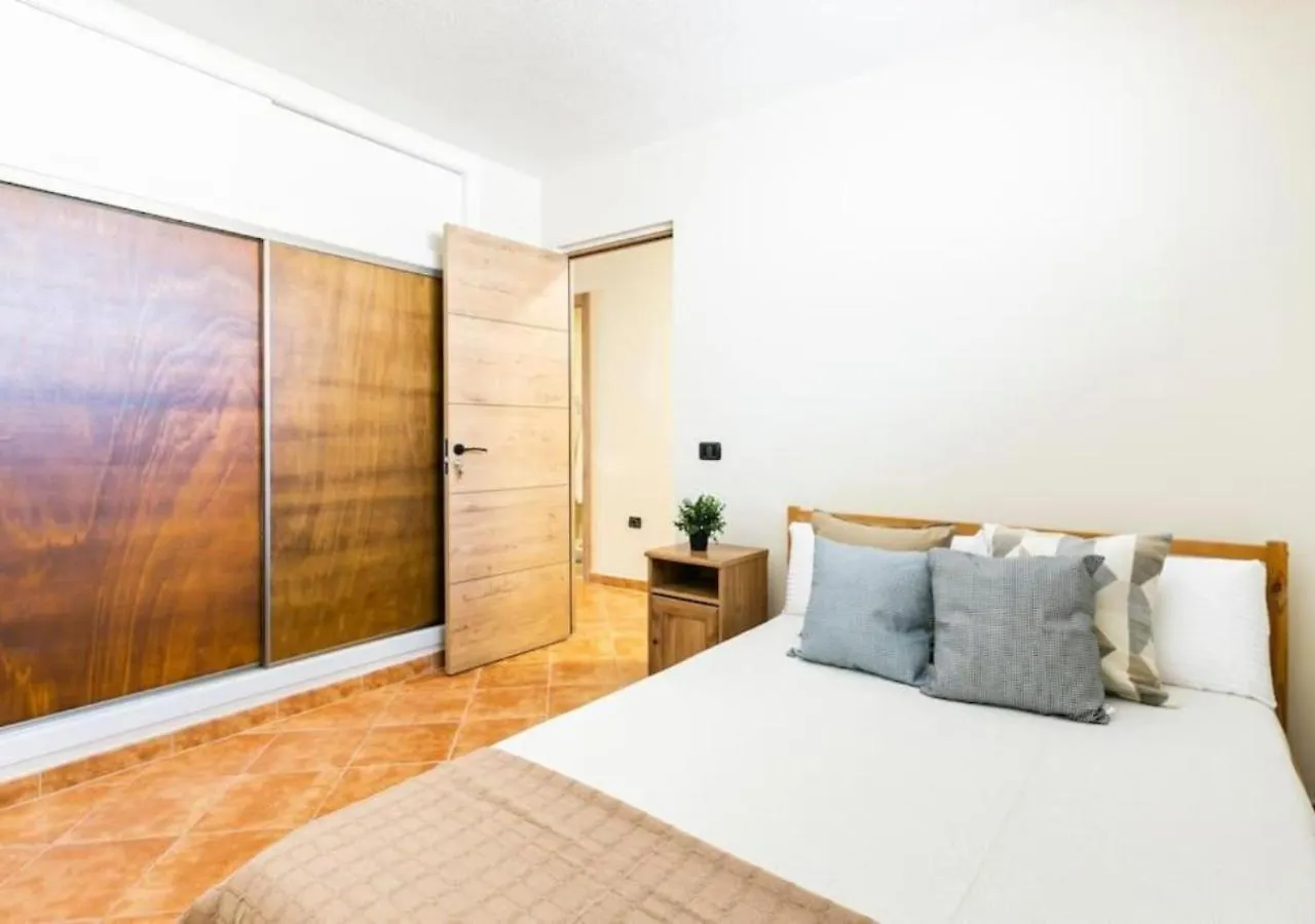 Cosy Apartment In Los Cristianos 5Min To The Ocean