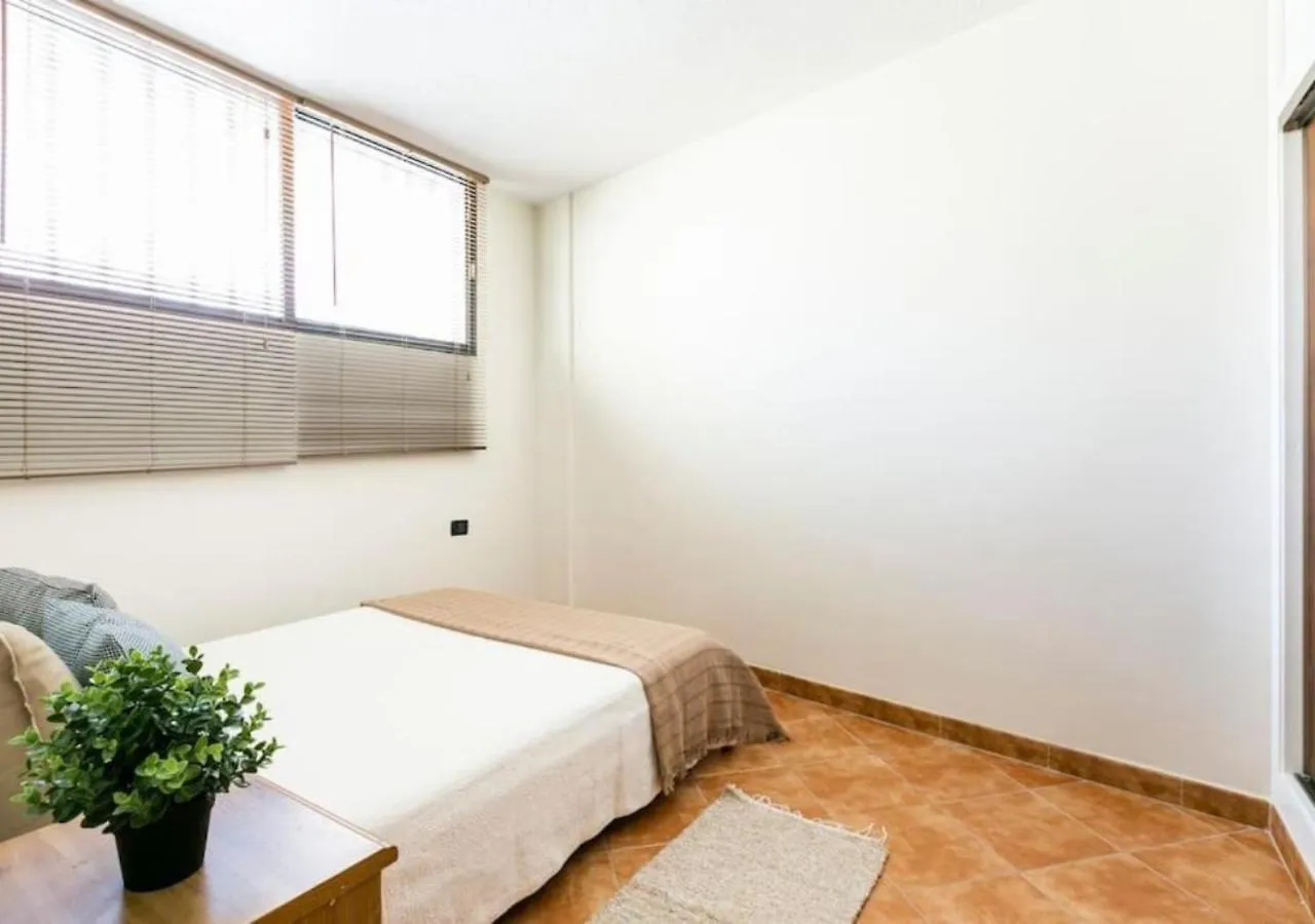 Cosy Apartment In Los Cristianos 5Min To The Ocean 0*, Los Cristianos (Tenerife) Spain