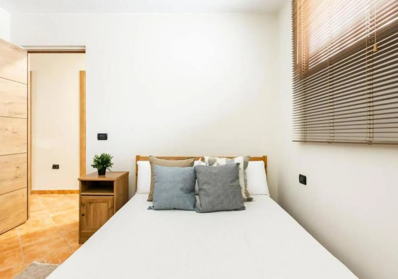 Cosy Apartment In Los Cristianos 5Min To The Ocean