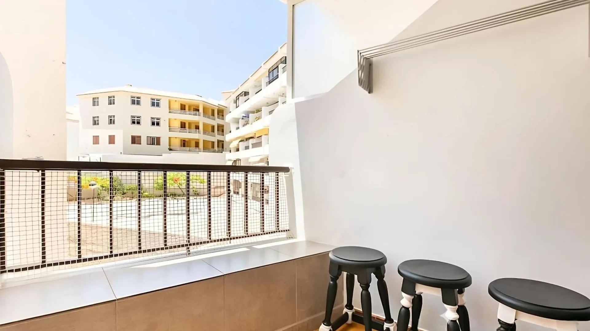 Cosy Apartment In Los Cristianos 5Min To The Ocean Spain