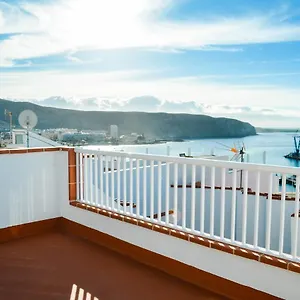 Pensjonat Banana Surf House, Los Cristianos (Tenerife)